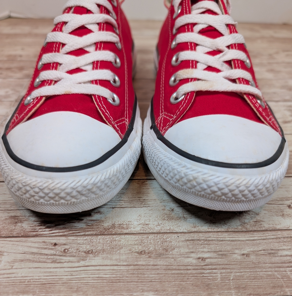 Converse All Star Chuck Taylor Low Top Red Sneakers Tennis Shoes Men's 10 - Picture 2 of 15